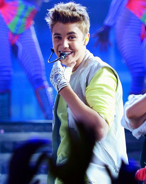 1337788208_justin-bieber-467